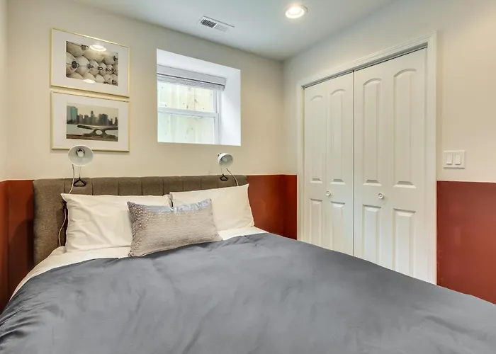 Apartment Vibrant & Stylish 4 Bed Condo Near Humboldt Park